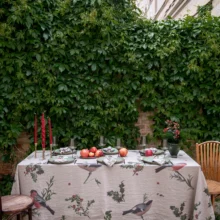 4006S-WB Linoroom Tablecloth Winter Bullfinch WEB 12