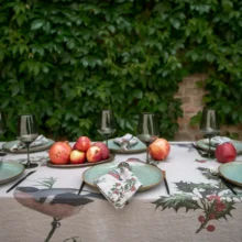 4006S-WB Linoroom Tablecloth Winter Bullfinch WEB 13